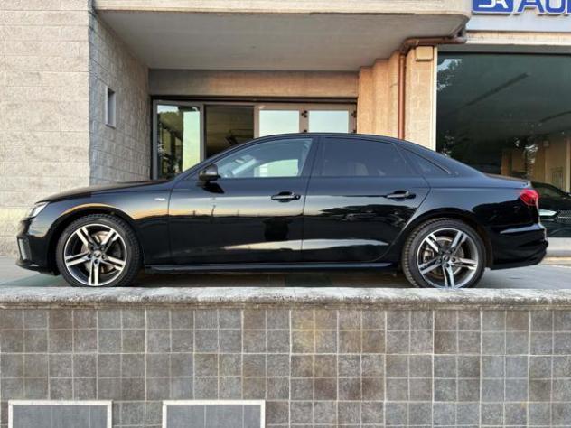 AUDI A4 35 TDI/163 CV S tronic S line edition TOTAL BLACK rif. 23947102 - Foto 8