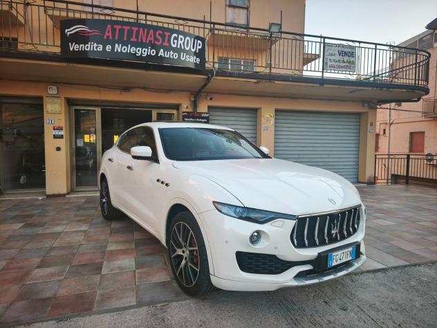 Maserati Levante SQ4 V6 430 CV TETTO - Foto 3