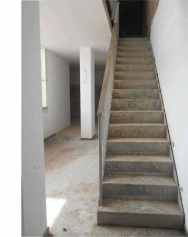 Immobile in asta di 172 m² con più di 5 locali e box auto in vendita a Campagna - Foto 3