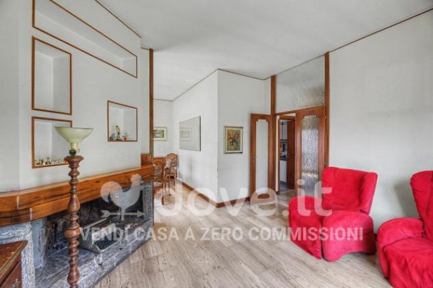 Villa di 236 m² con più di 5 locali in vendita a Gallarate - Foto 4