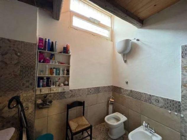 Immobile in asta di 254 m² con più di 5 locali e box auto doppio in vendita a Montecalvo Irpino - Foto 11