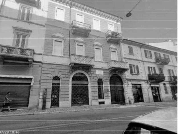 Immobile in asta di 340 m² con più di 5 locali in vendita a Novara - Foto 2