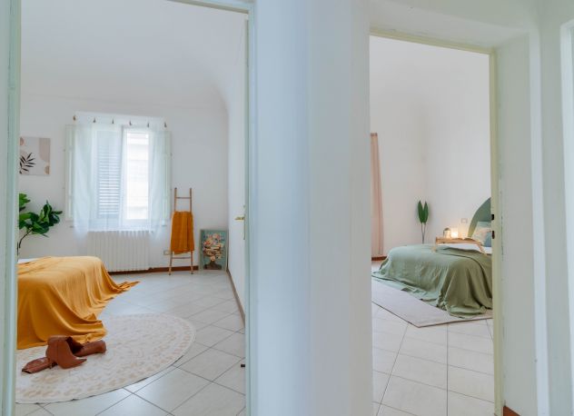VILLA SINGOLA CON TRE CAMERE E GIARDINO DI 200 MQ - Foto 5