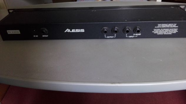 MULTIEFFETTO VOCE ANALOGICO-ALESIS MICROVERB III- - Foto 2