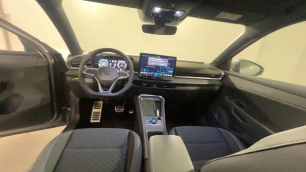 Volkswagen T-Roc 1.5 etsi R-Line 150cv dsg - Foto 8