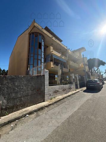 APPARTAMENTO di 4 vani e di 120 mq (MESSINA) rif. 3VS17829 - Foto 3