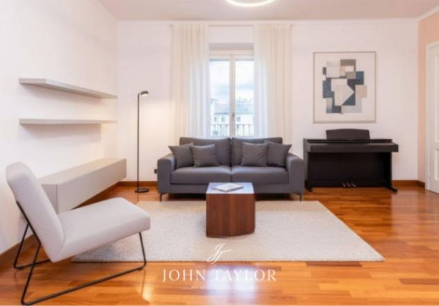 Appartamento di 215 m² con 5 locali in vendita a Milano - Foto 2