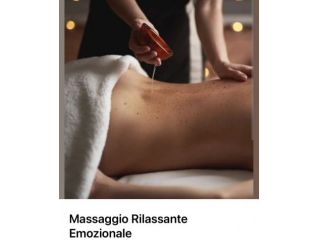 Massaggi - benessere Olbia - Cerco massaggi anche con poca esperienza Tel:3516622395