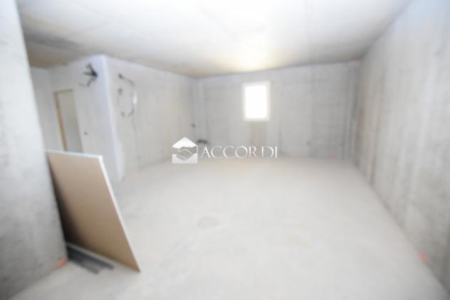 CASA INDIPENDENTE di 6 vani e di 220 mq (VEDELAGO) rif. ZI150 - Foto 8
