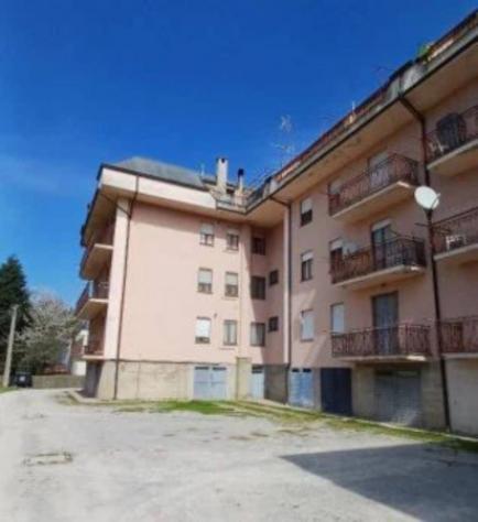 Immobile in asta di 142 m² con più di 5 locali e box auto in vendita a Fabro - Foto 6