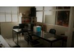 Ufficio con sala riunioni e servizi