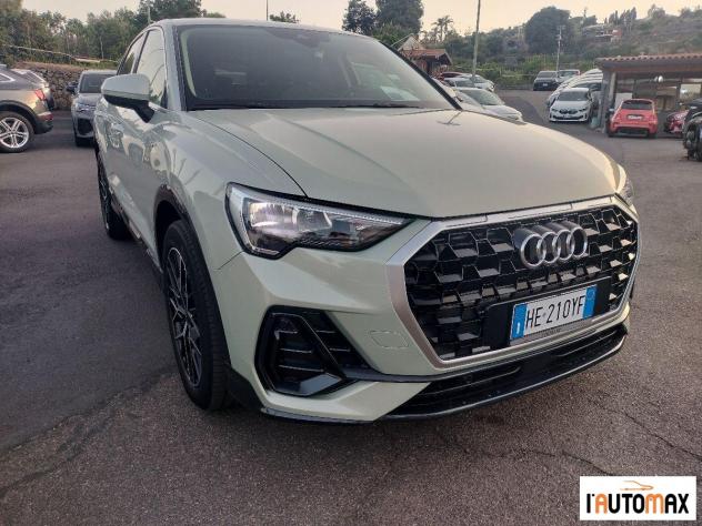 AUDI - Q3 Sportback TDI S tronic S line edition