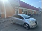 Toyota Yaris 1.0 5 porte