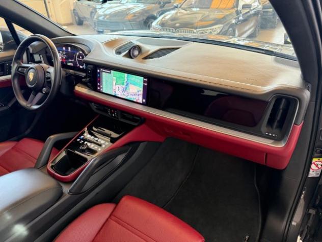 PORSCHE Cayenne 3.0 V6 E-Hybrid //TETTO//CARTIER//PARI AL NUOVO// rif. 23905257 - Foto 9