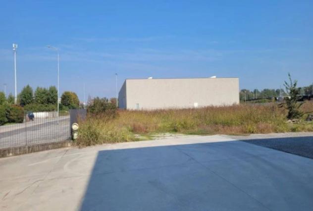 Immobile in asta di 797 m² in vendita a Piadena Drizzona - Foto 2