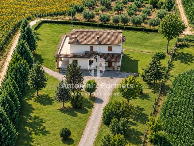 Villa in vendita a Todi