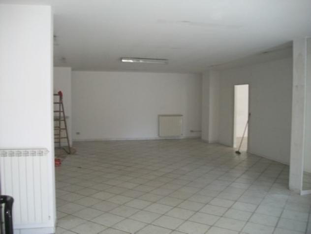 1 Vetrina in affitto a Lanciano - Foto 3