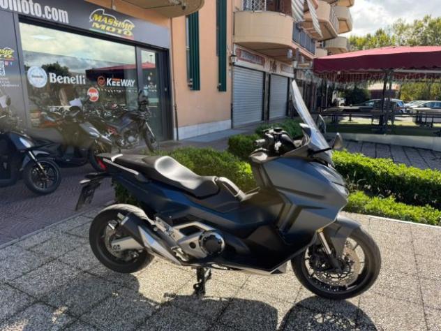 HONDA Forza 750 TUTTO INCLUSO ANCHE PASSAGGIO! MINI RATE rif. 24230077 - Foto 5