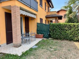 mrn815 - ampio trilocale non arredato giardino - taverna - doppio box