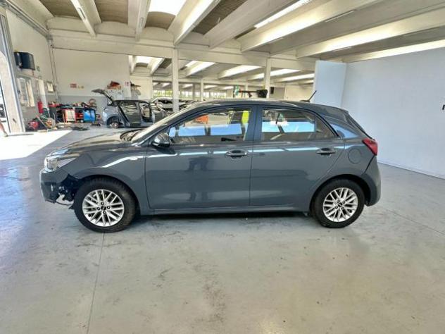 KIA Rio 1.2 DPI 82CV ECOGPL STYLE rif. 23815780 - Foto 4