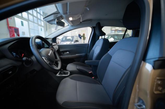 Dacia Sandero Stepway III 2021 Stepway 1.0 tce Extreme Eco-g 100cv - Foto 10