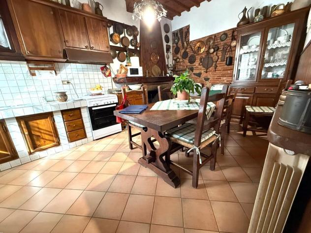 Terratetto in vendita a Montuolo - Lucca 250 mq Rif: 1451983