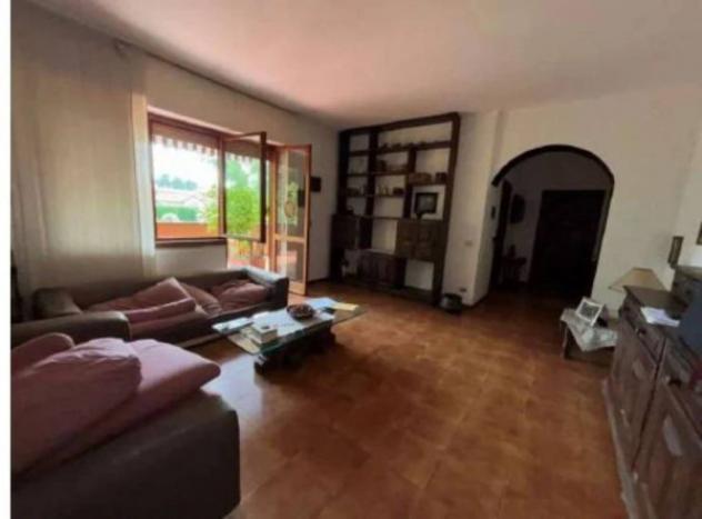 Immobile in asta di 147 m² con più di 5 locali e box auto doppio in vendita a Trezzo sull'Adda - Foto 6