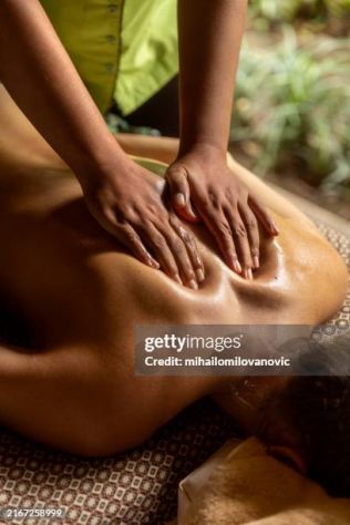 MASSAGGIATRICE PROFESSIONISTA CON TECNICHE RILASSANTI TIBETANE - Foto 3 Tel:3898292781