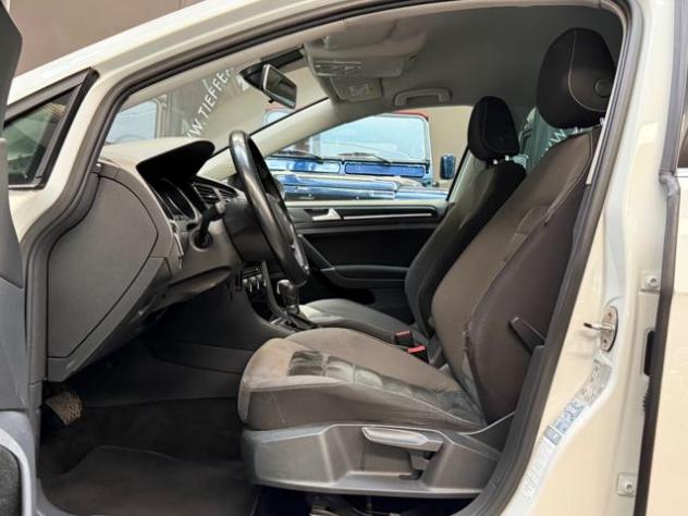 VOLKSWAGEN Golf Variant 1.4 TGI DSG Highline BlueMotion rif. 23829572 - Foto 8