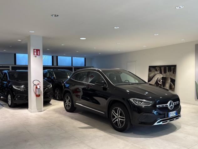 Mercedes-Benz GLA 220d auto 4Matic Sport Plus Navi Cruise Fari LED - Foto 2