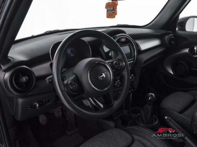 MINI One 5 porte 1.5 75 CV Baker Street rif. 23789024 - Foto 8