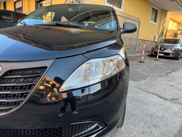 Lancia Ypsilon 1.2 69 CV 5 porte GPL Ecochic Elefantino - Foto 10