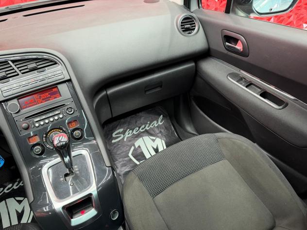 Peugeot 5008 115CV STOP&START ACTIVE 7 POSTI AUTOMATICO TETTO - Foto 10