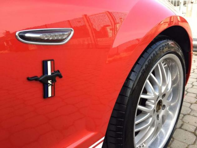 FORD Mustang 4.0 V6 GPL BODY KIT REPLICA FILM "IO SONO LEGGEND - Foto 7