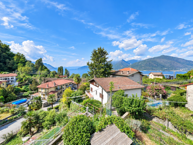 Porzione di casa in vendita a Luino - Foto 2