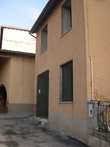 Terra-tetto da finire internamente in una frazione a 8 km da Norcia - Foto 3