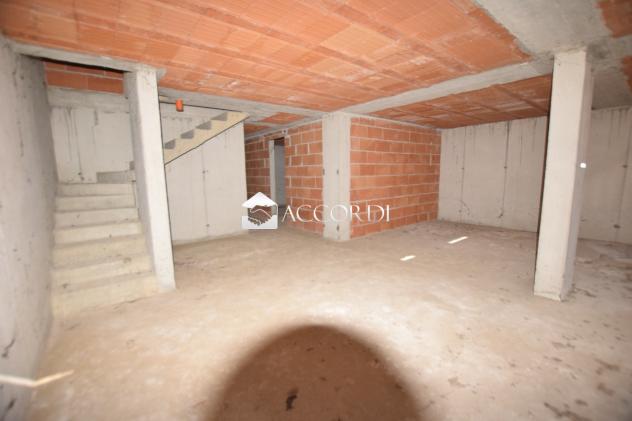 VILLA A SCHIERA di 4 vani e di 187 mq (SAN ZENONE DEGLI EZZELINI) rif. BL067