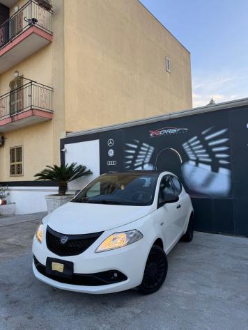 Lancia Ypsilon 1.2 69 CV 5 porte S&S Platinum PROMO SETTIMANALE - Foto 3