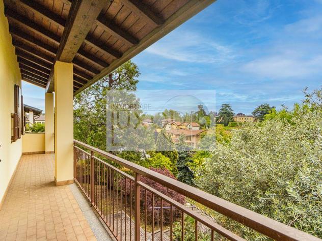 Villa per 2 nuclei famigliari a Casatenovo - Foto 3