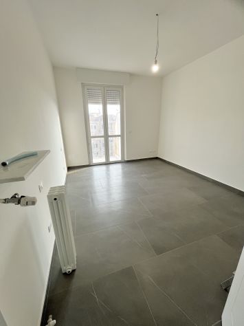 Vercelli Appartamento Quadrilocale Ristrutturato - Foto 4