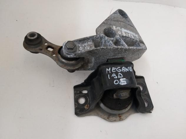 SUPPORTO MOTORE RENAULT Megane Coupé 2° Serie diesel 1.9 (10)