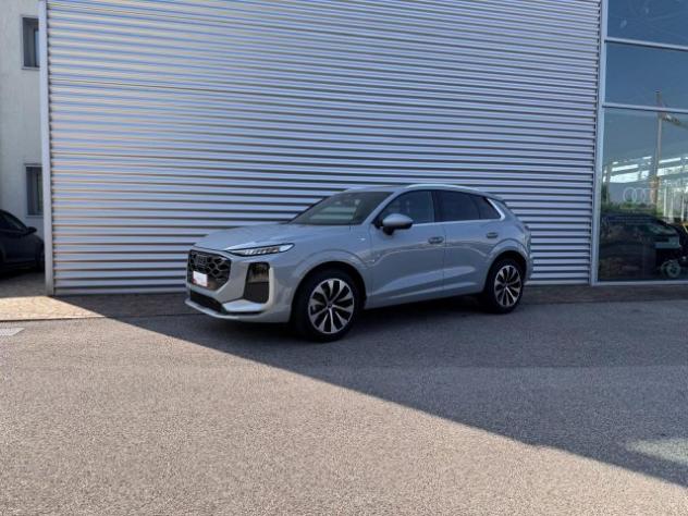 AUDI Q3 Audi SUV Business TFSI 110 kW S tronic rif. 23908187
