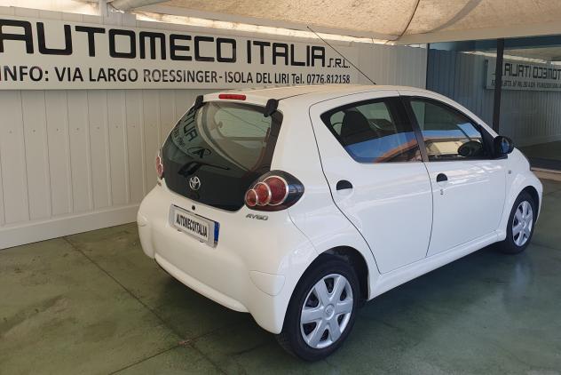 Toyota Aygo 5 porte 1.0 BENZ - 2012 - KM. 134.000 - Foto 4