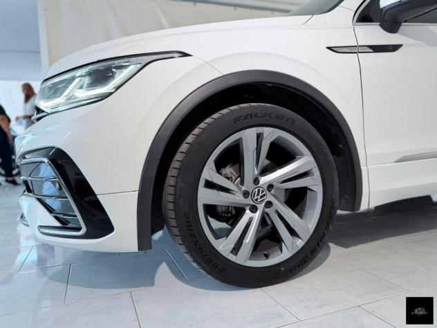 VOLKSWAGEN - Tiguan - 2.0 BiTDI DSG 4M. Adv. R-Line BMT - Foto 5