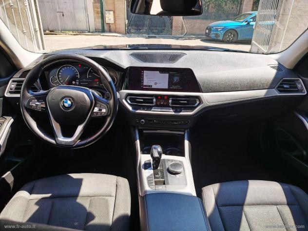BMW 318d Touring Msport - Foto 4
