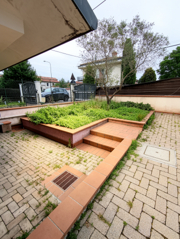 Porzione di casa in vendita a Marina di Carrara - Carrara 90 mq Rif: 1419148