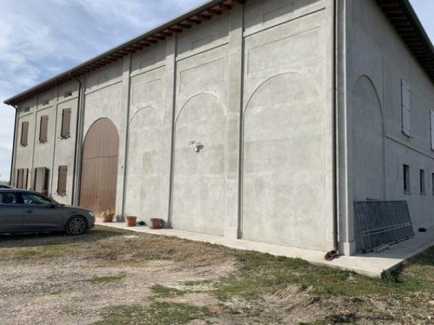Casa indipendente di 240 m² con più di 5 locali e box auto in vendita a San Felice sul Panaro - Foto 15