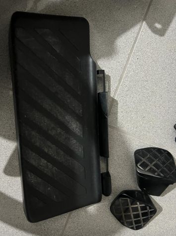 Kit pedana poggiapiede e pedali audi a3 8v 8vf dal 2012