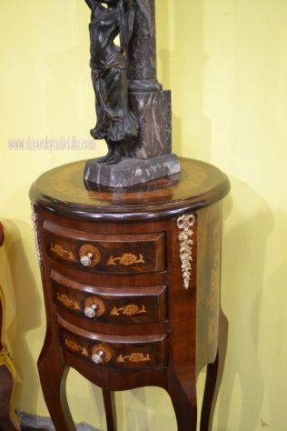 Tavolino tondo intarsiato stile Luigi XV - Foto 4