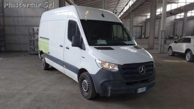 MERCEDES-BENZ Sprinter eSprinter - 4 batterie tg : GL399PL rif. 24111878 - Foto 3